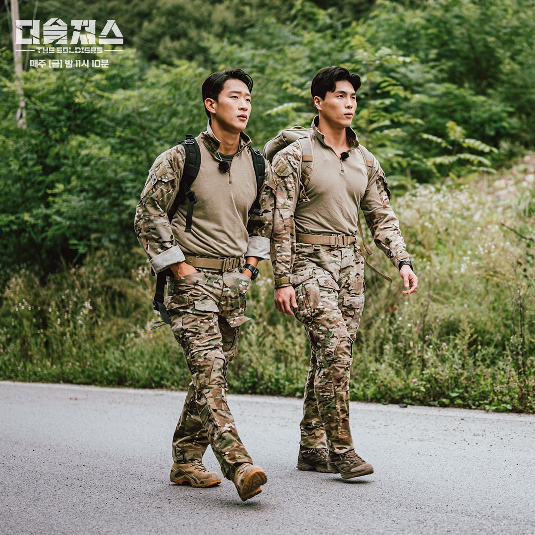강인한 분위기와 함께 등장하는 더 솔져스 참가자들! SBS <더솔져스> ☞ 매주 [금] 밤 11시 10분 방송 #밀리터리서바이벌 #더솔져스 #TheSoldiers #김호종...