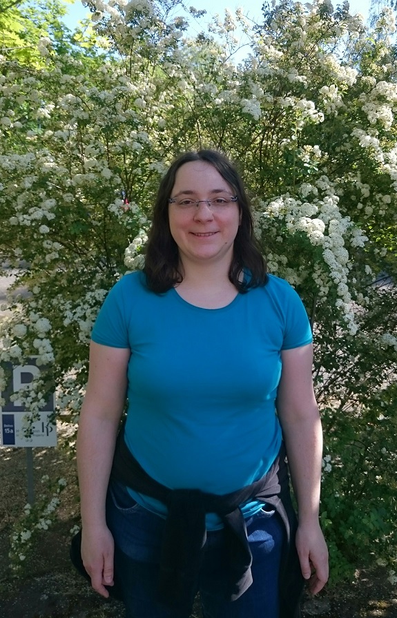 FraunhoferSIT's tweet photo. Jobinar #TopWomenInTech am 9.12. ab 14 Uhr - unsere Wissenschaftlerinnen Inna Vogel und Maria Kober sprechen mit Interessierten über Jobchancen und Karrierewege bei Fraunhofer.
https://t.co/ycUjyVE49H https://t.co/4BAYjyGSyM