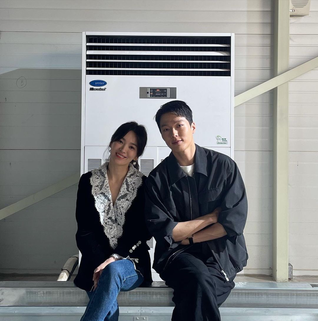 211124 nowwearebreakingup_official ig update with song hye kyo and jang ki yong 💗