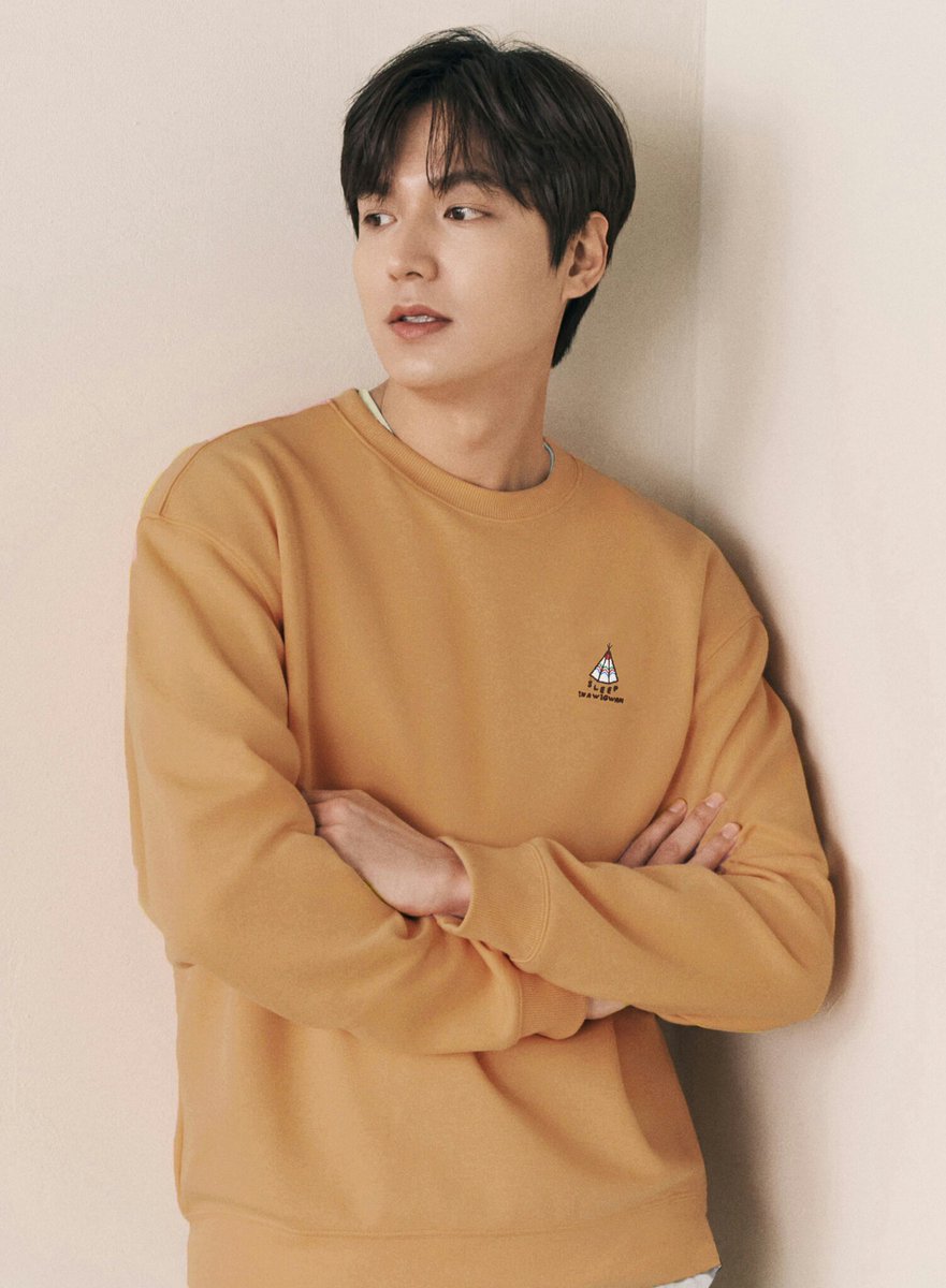 VotingLee's tweet photo. #이민호 #李敏镐
美好的午间时光，想念美好的你！
https://t.co/hv7K3RxuLq
One vote a day. Vote for #LeeMinHo !! https://t.co/ECVWoNIN39