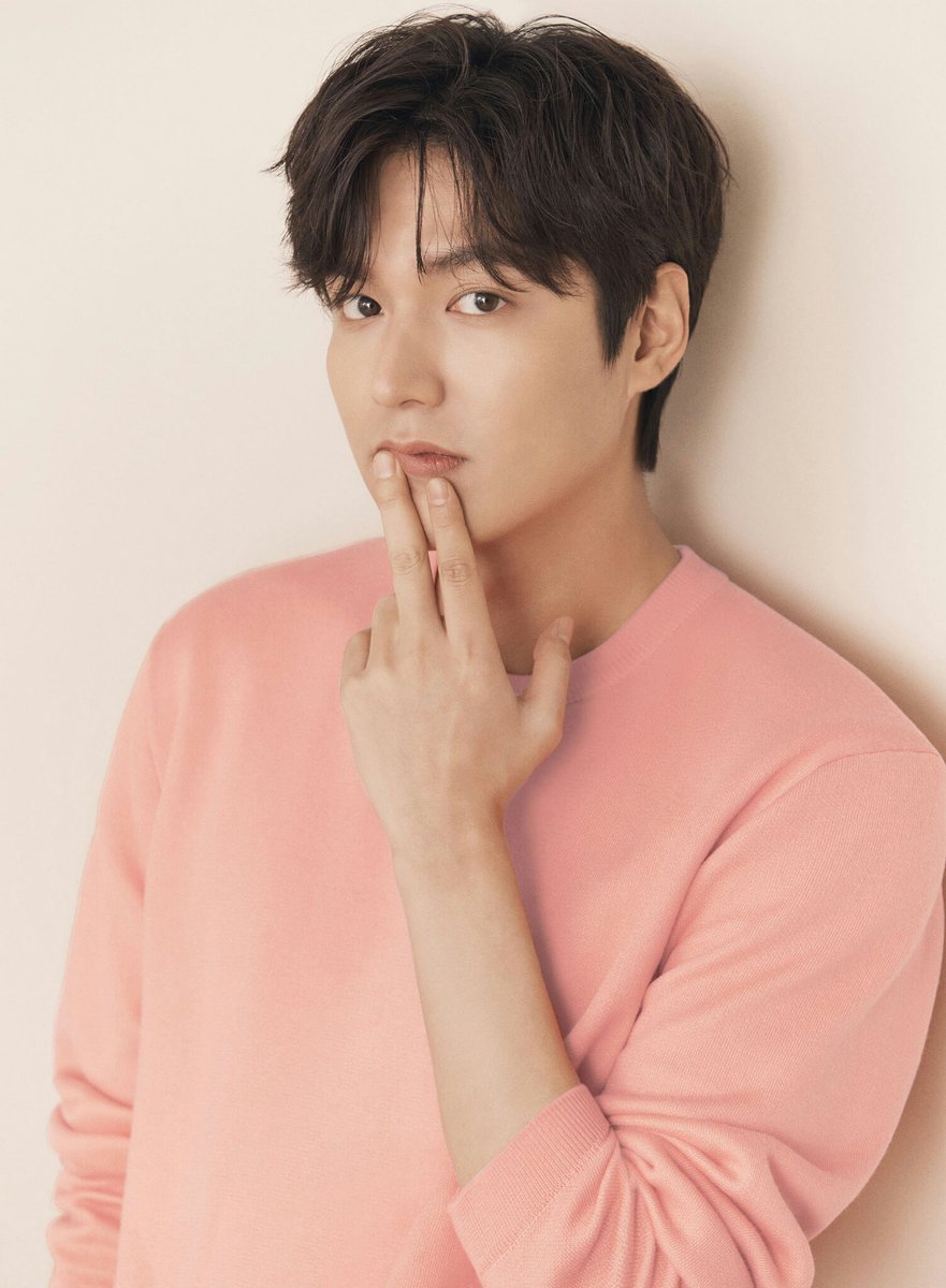 VotingLee's tweet photo. #이민호 #李敏镐
美好的午间时光，想念美好的你！
https://t.co/hv7K3RxuLq
One vote a day. Vote for #LeeMinHo !! https://t.co/ECVWoNIN39