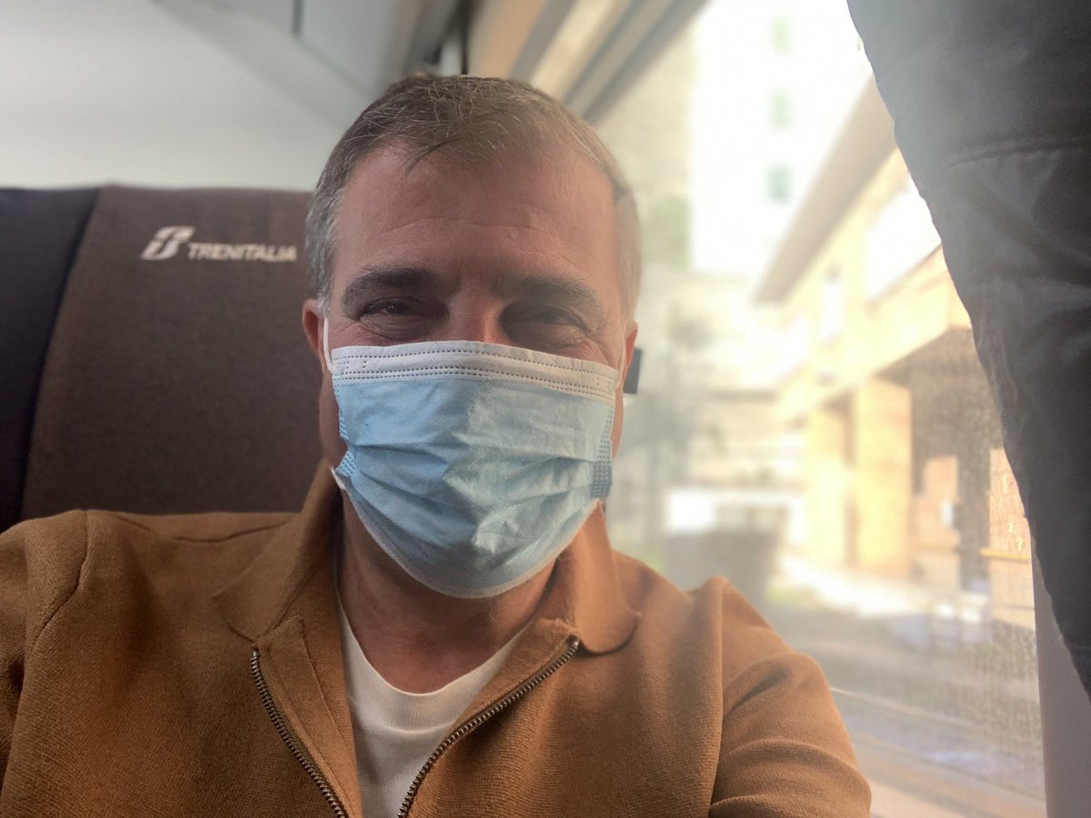 Andrea_Radic's tweet photo. Verso #Milano #Intercity #comodi #sicuri #rapidi https://t.co/qIVK5Ga3Uo