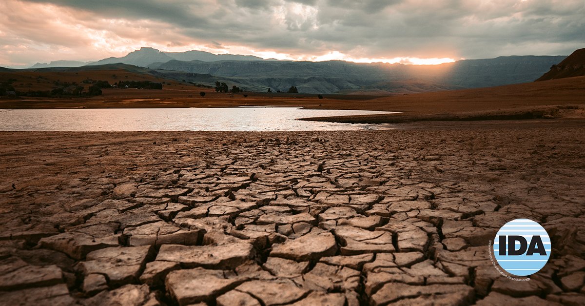 idra_water's tweet photo. "Demand for #waterreuse and #desalination technologies is growing at an accelerating rate. The total contracted capacity for #unconventionalwater production facilities will reach 321 million m3/d by the end of 2021" (GWI DesalData). 

Join #IDA, join the solution providers. https://t.co/ZeC6UurkRP