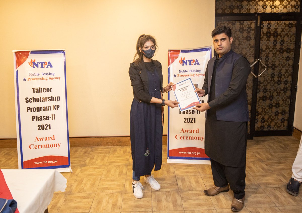 NobleTesting's tweet photo. Tabeer Scholarship Program KP 2021 Phase 2 Price Distribution Cermony was held by NTPA at local hotel in Peshawar.
Cash Prize and certificates were distributed among top position holders.
For details https://t.co/kR9d6Vp6GG | 0512362362

#education #scholarship #university https://t.co/6RLW2nFeDO