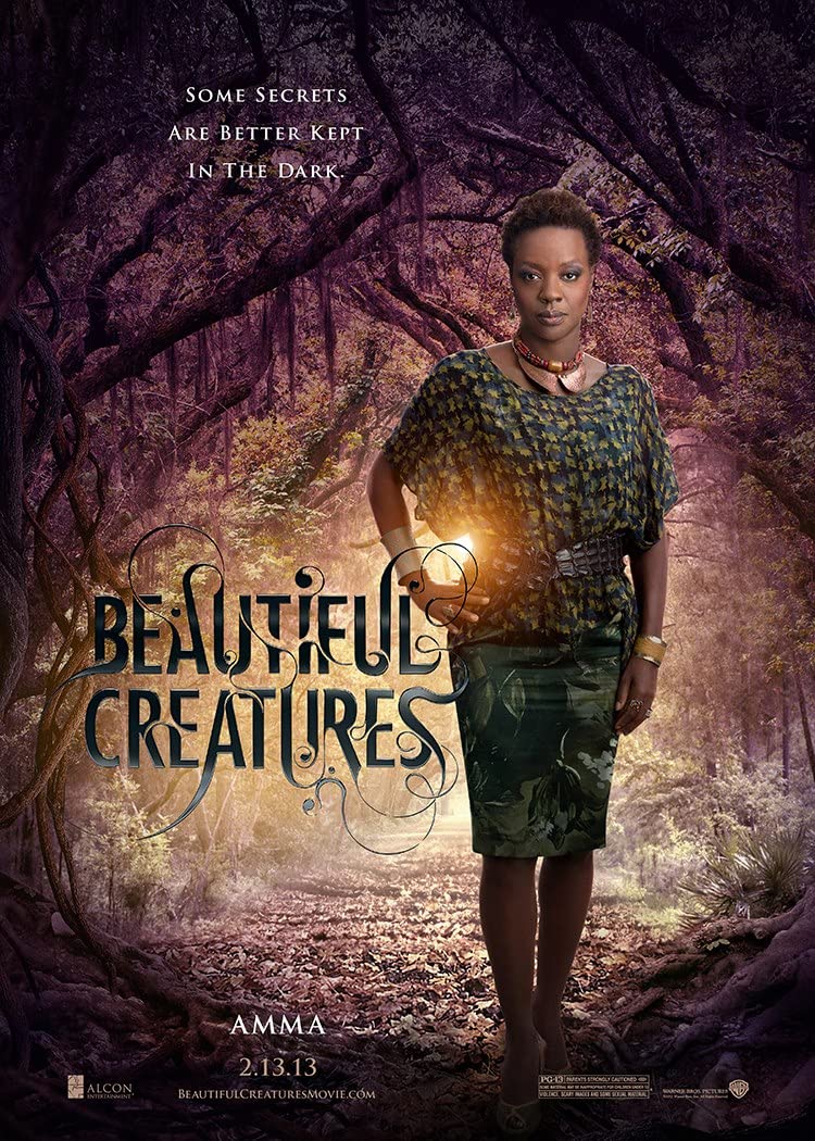 뷰티풀 크리처스 2013 Beautiful Creatures https://watcha.com/contents/share/mW9G84d… Alice Englert … Lena Duchannes Viola Davis … Amma Emmy Rossum … Ridley Duchannes Emma Thompson...