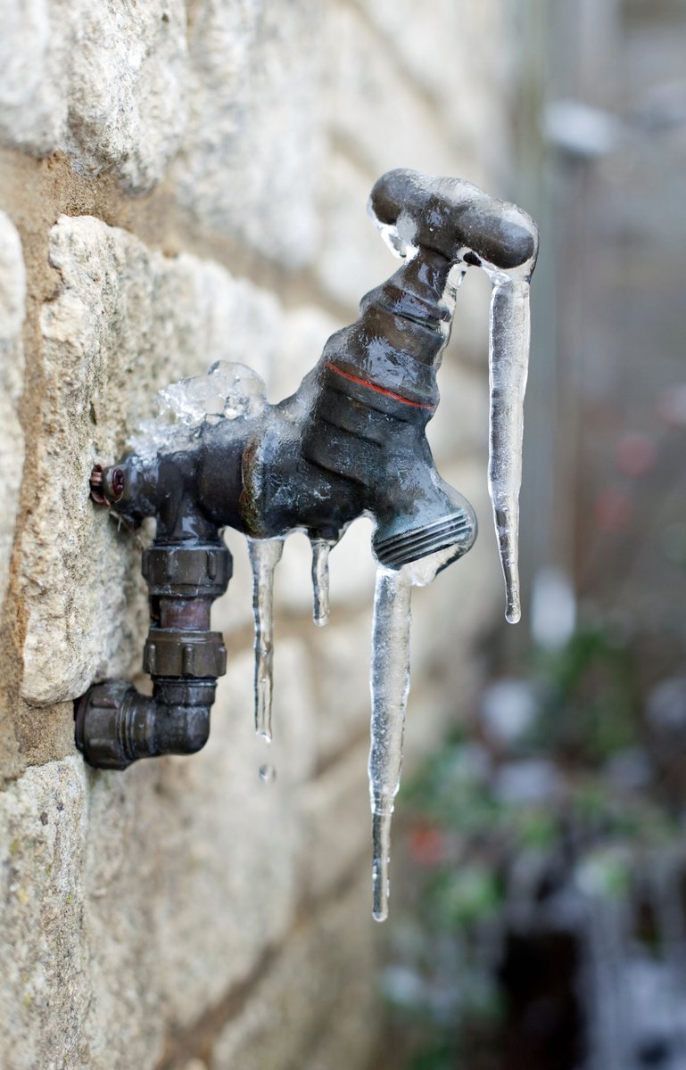Outside Taps – Is Your Home Winter Ready?

As with any pipework, if and when the big freeze hits there is a chance that they will freeze and then burst. 

Read more here bit.ly/2FjI5mr

#isyourhomewinterready #protectyourhome #charteredsurveyors #awardwinningexperts