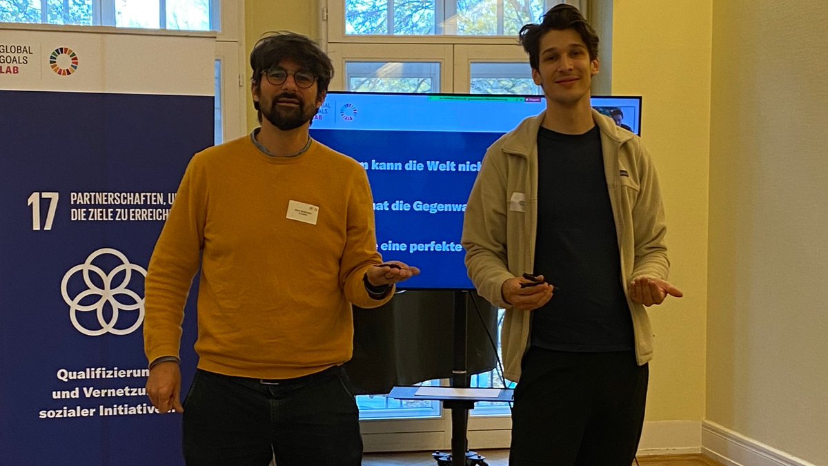 globalgoals_lab's tweet photo. Letzte Woche haben wir den erfolgreichen Auftakt unseres #GlobalGoalsLab in der Villa Gründergeist (#Frankfurt a.M.) gefeiert🎉Wie das erste Event seit Start der #Corona-Pandemie war? Ziemlich aufregend -auf allen Ebenen🥳🤯😨🥰Doch mehr dazu hier:https://t.co/f3dDHKLsjO https://t.co/DOVbEaqd4I