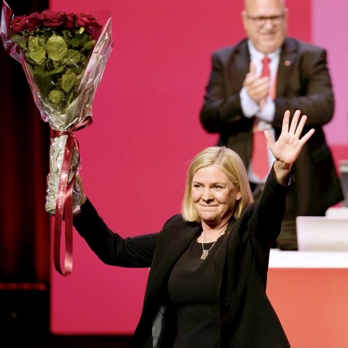 SVERIGE HAR FÅTT SIN FÖRSTA KVINNA SOM STATSMINISTER! 🥳 
100 år efter att kvinnor fick rösta för första gången når vi en ny historisk punkt! Ett stort steg framåt för kvinnors ledarskap, och exakt det som Maktsalongen arbetat för i 10 år!