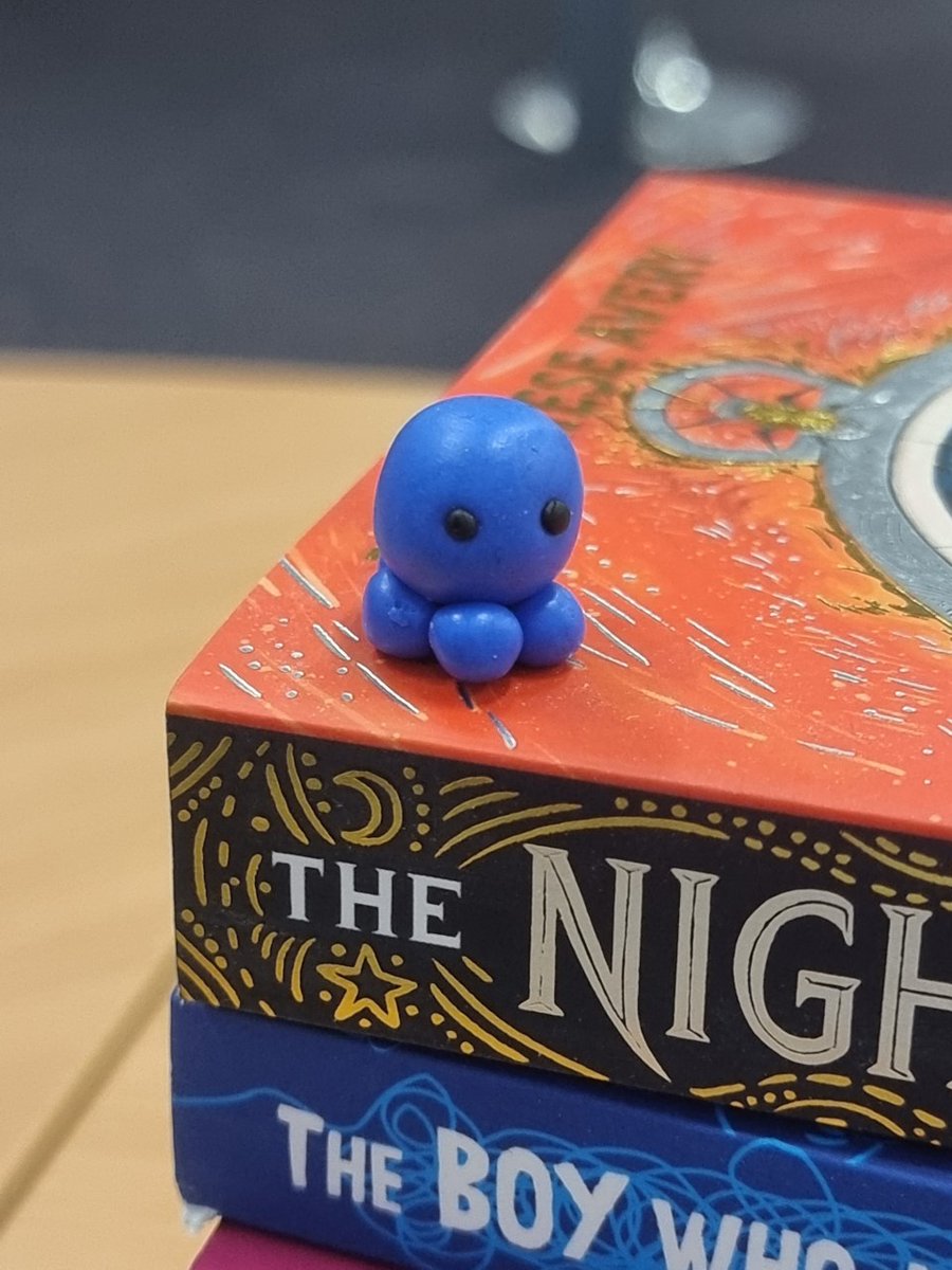 Bring Me Sunshine tweet media