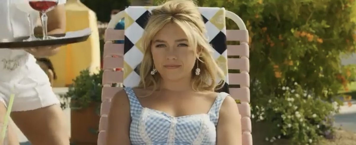 FilmUpdates's tweet photo. Olivia Wilde’s ‘DON’T WORRY DARLING’ starring Florence Pugh and Harry Styles is now complete and has received an R rating for sexuality, violent content and language. https://t.co/BHKsoVOCd8