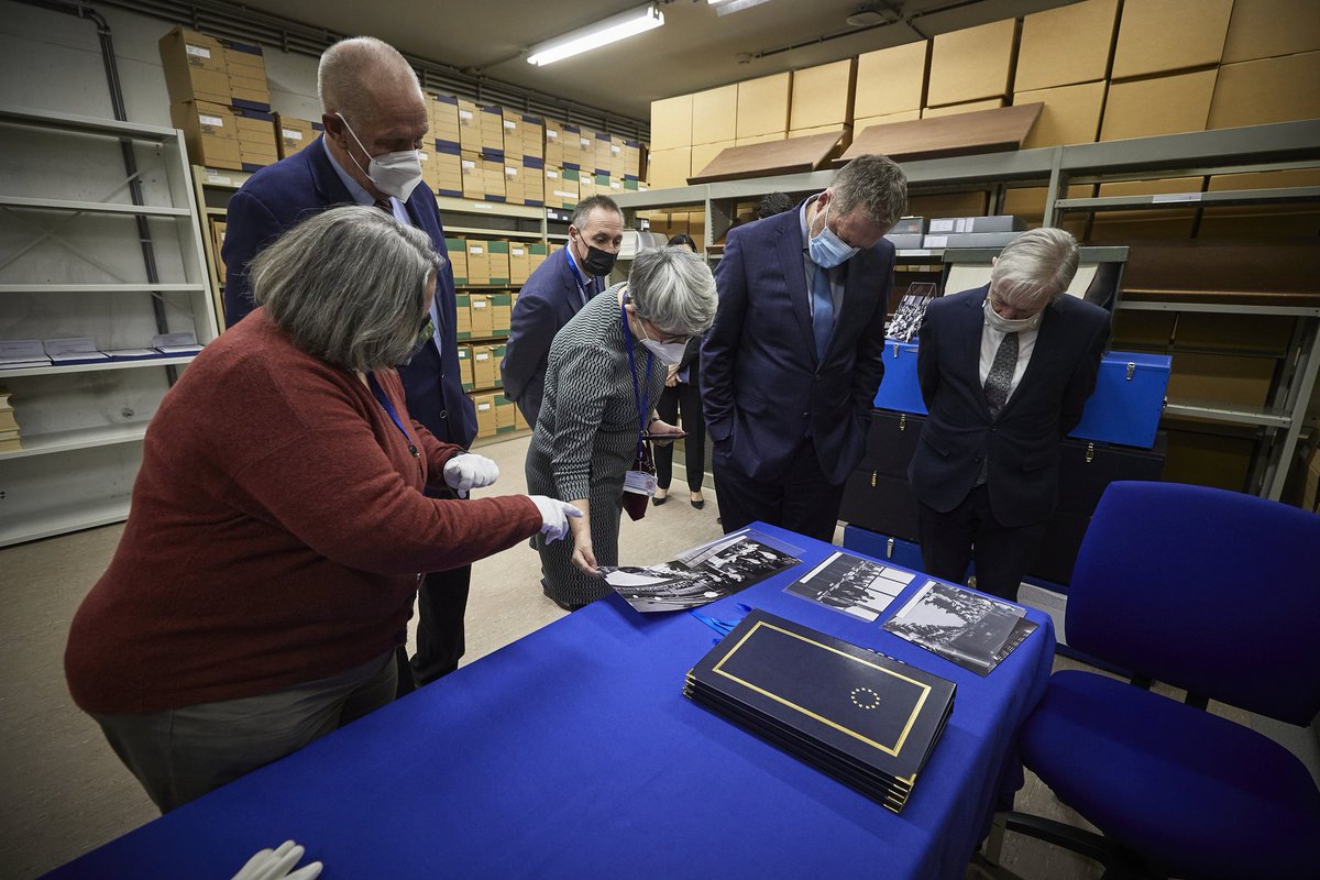 dfatirl's tweet photo. As we approach the 50 year anniversary of Ireland joining the European institutions, Min @ThomasByrneTD  DG Maeve Collins and Ambassador Tom Hanney visited the @EU_Commission archives to view some of the key 🇮🇪 accession papers.

 #EU50 https://t.co/IuwFimnKCC