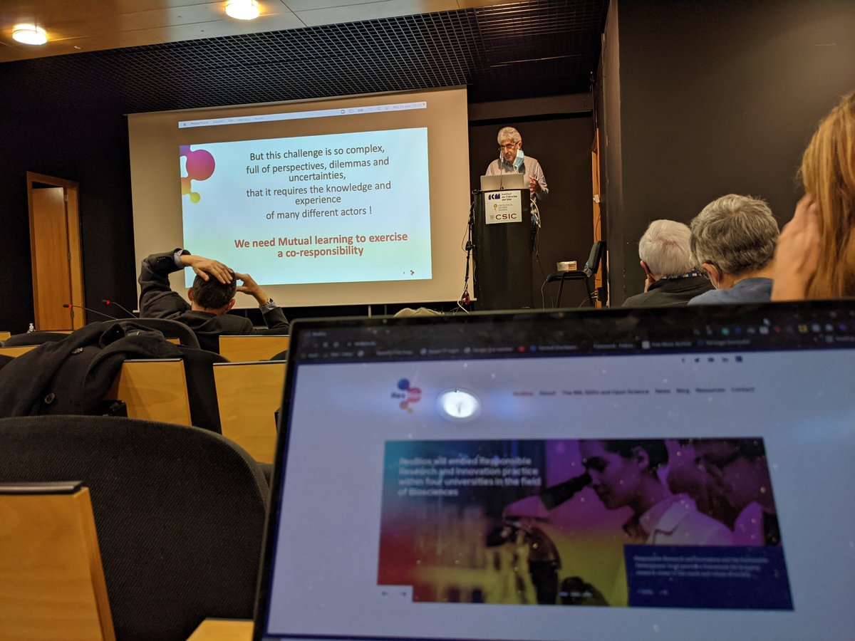 resbios's tweet photo. "We are a community of practice!"

@DanieleMezzana opens up the workshop detailing why #rri in #bioscience and #society is more important than ever! And why #mutallearning and #cocreation is at the core of this!

#Resbios https://t.co/xAQMRGU1Kg