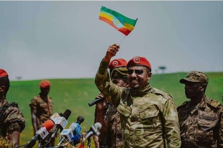AidaraSherif's tweet photo. A quoi sert l'Union africaine? L'un des membres accuse l'OTAN de tenter de le destabiliser à travers des groupes rebelles, &amp; aucun soutien militaire ne lui est apporté 🤔. Si ce coup réussit, aucun pays membre ne sera désormais à l'abri.
#Ethiopie #Afrique #déstabilisation https://t.co/59FisQbdgQ