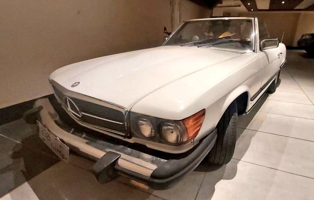 carlos2RT's tweet photo. For sale :
mercedes 450 SL 
convertible
full options
mod 1973
price: 12000$
for more info in DM. https://t.co/vGPKub1LrU