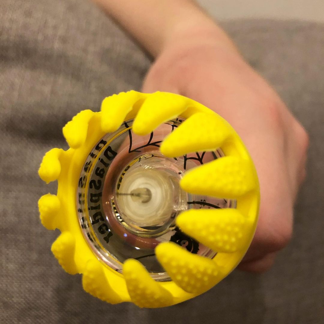DiaSpider's tweet photo. We repeat that our nozzle provides painless insulin delivery.

See for yourself!

You can order the device on the website:
https://t.co/XHTLDQMvRK https://t.co/GM1loDeOUj