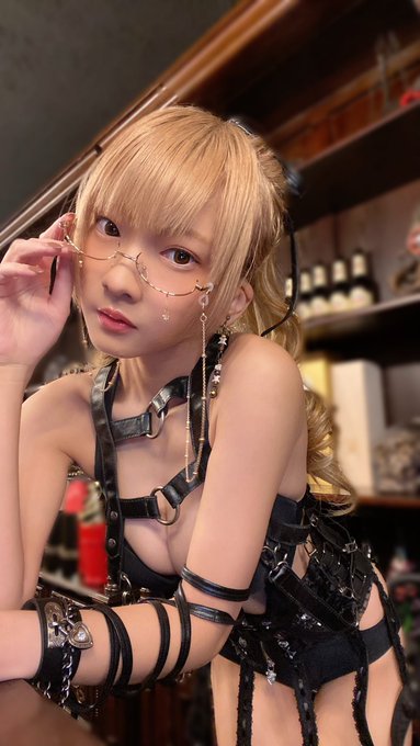 Twitterのコスプレ画像12