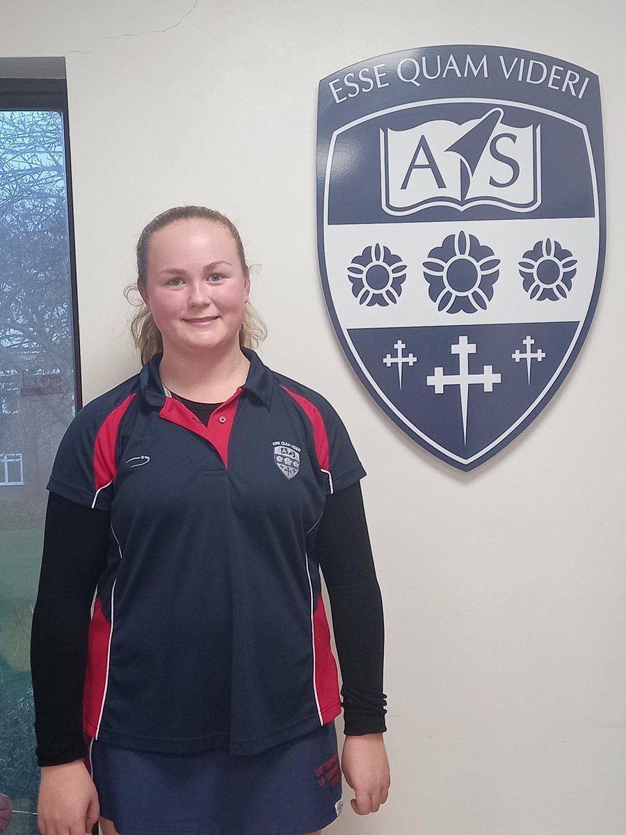 Congratulations to Abbie who has been selected for the Kent U/16 #waterpolo team to play in the Inter-Counties competition on Sunday at Whitgift school. This is fantastic news, as Abbie is relatively new to the sport, but she has worked very hard to be selected. Well done!