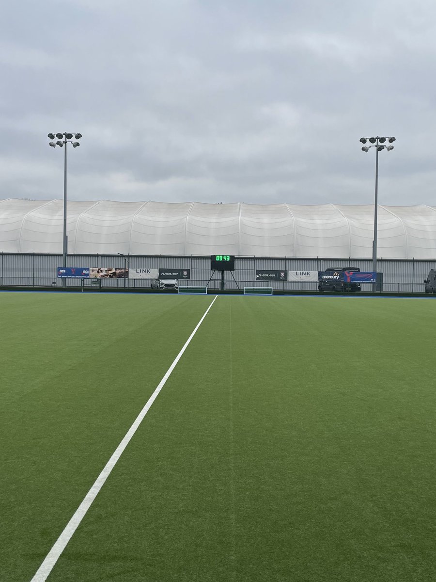 compost50's tweet image. It’s a bit dull up at Exeter Uni this morning - hopefully some hockey will brighten things up!