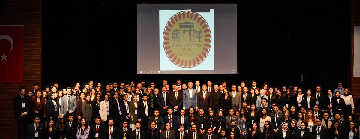 Adalet Bakanı Abdülhamit Gül: “Tecrübeden yoksun bilgi eksik ve aksak kalır” 

Hukuk Fakültesi “Meclis Simülasyonu Etkinliği” gerçekleştirildi ⤵️
istanbul.edu.tr/tr/haber/hukuk… #meclis #simülasyon #hukuk