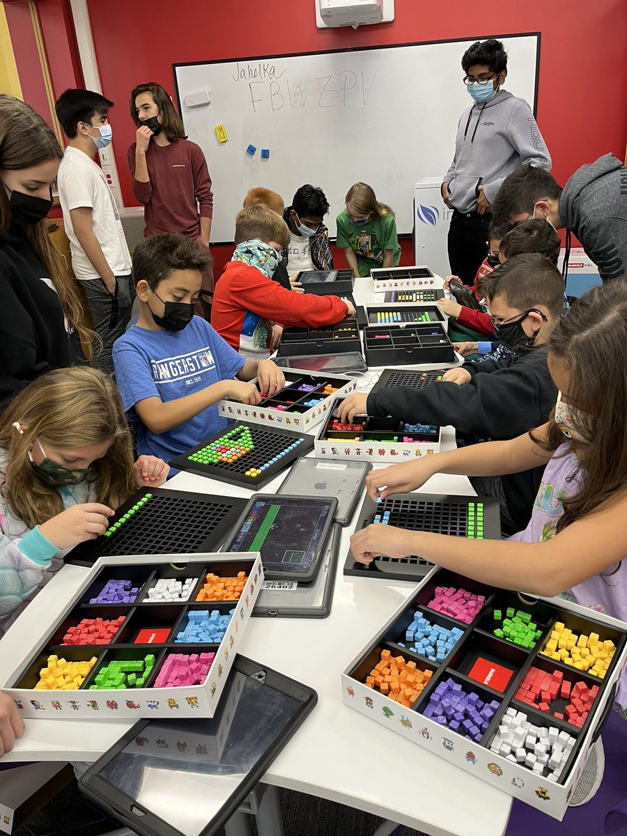 Ms_Kabanakis tweet media