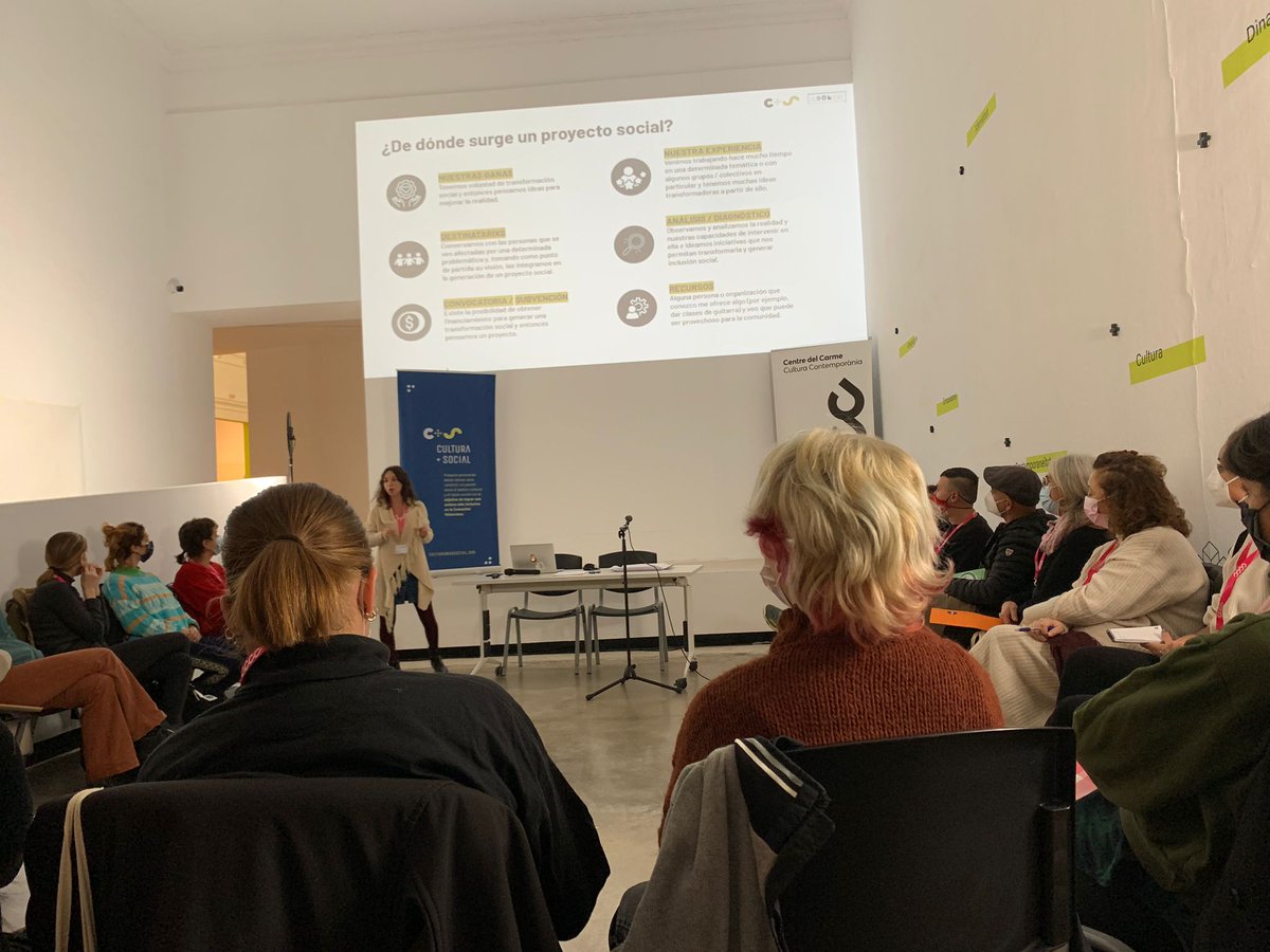 ADONARtesocial's tweet photo. Segunda jornada de nuestro taller #CulturaMásSocial organizado en colaboración con @GVAivc 👉 Hemos abordado cómo diseñar proyectos para la transformación social. Ha sido un placer contar con Melisa Wainberg para saber cómo impactar positivamente en la sociedad. ¡Seguimos! https://t.co/C1L6j7CvNT