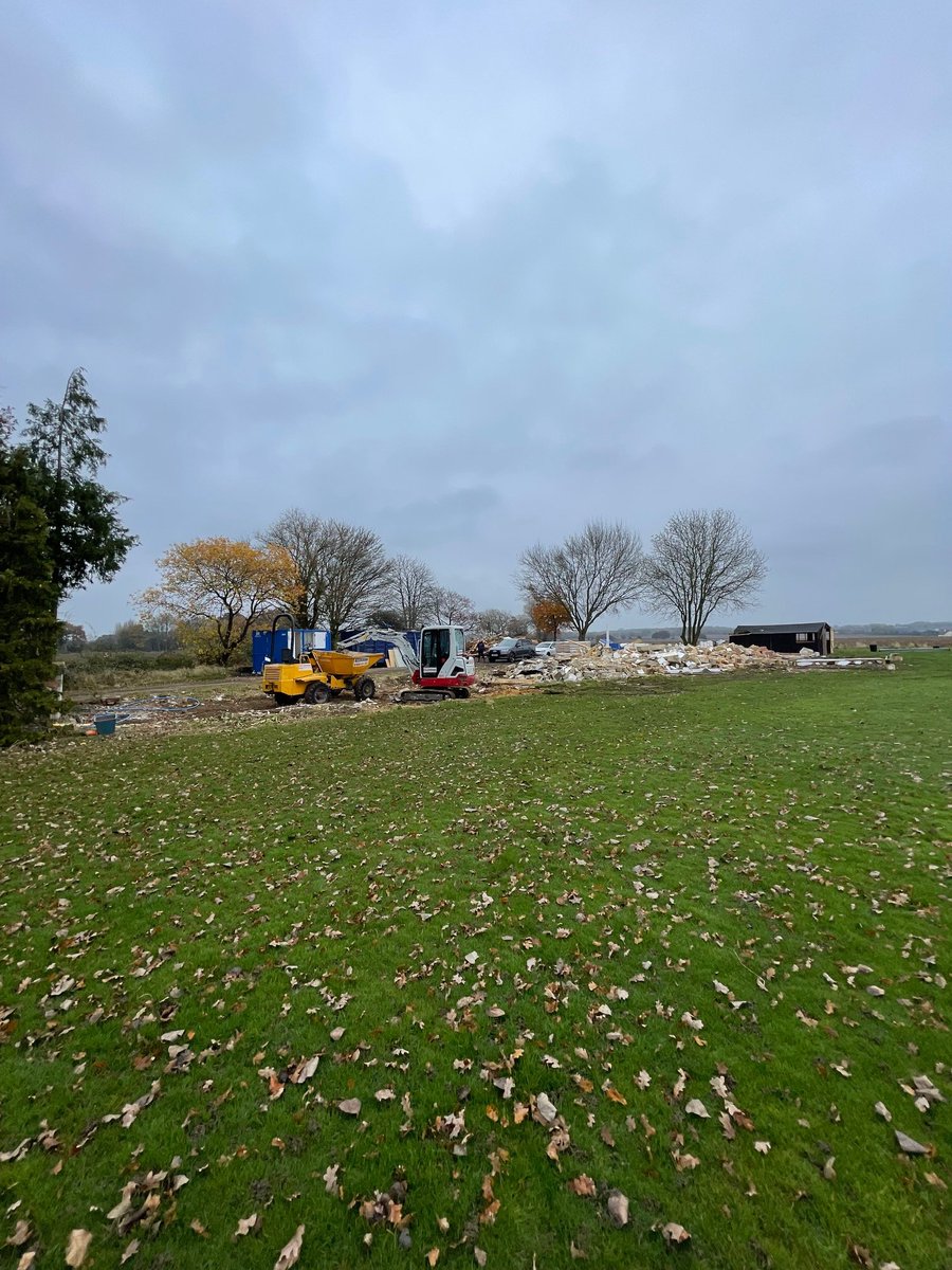 Nazeing Common CC 🏏 tweet media