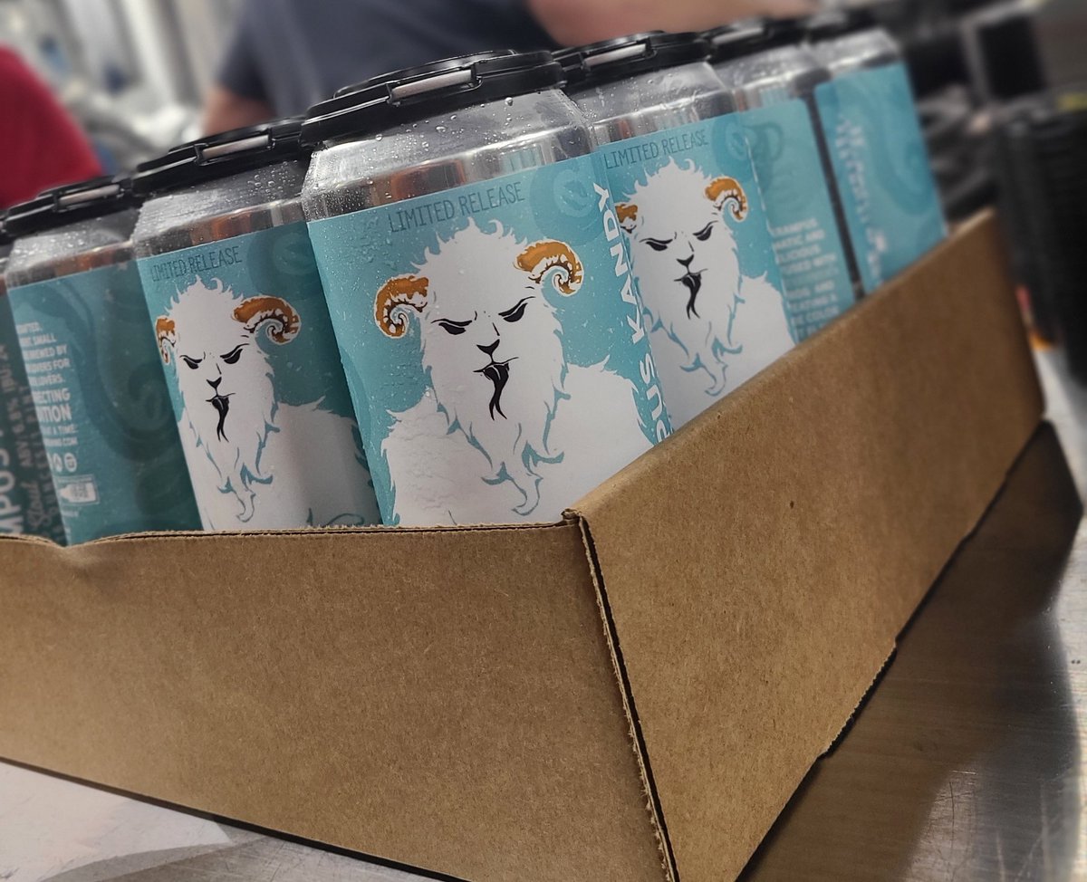 BrewingPhoenix's tweet photo. Krampus Kandy and a whole lot more are available for pick up. Purchase your Thanksgiving beers online at https://t.co/RNEyaxN6YO https://t.co/gpUzeTKYDH