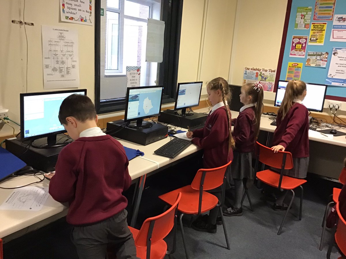 NormanPannellY3's tweet photo. Today we used our #NPPSICT skills to locate volcanoes around the Ring Of Fire. #NPPSGeography https://t.co/zC9Rc4awyK