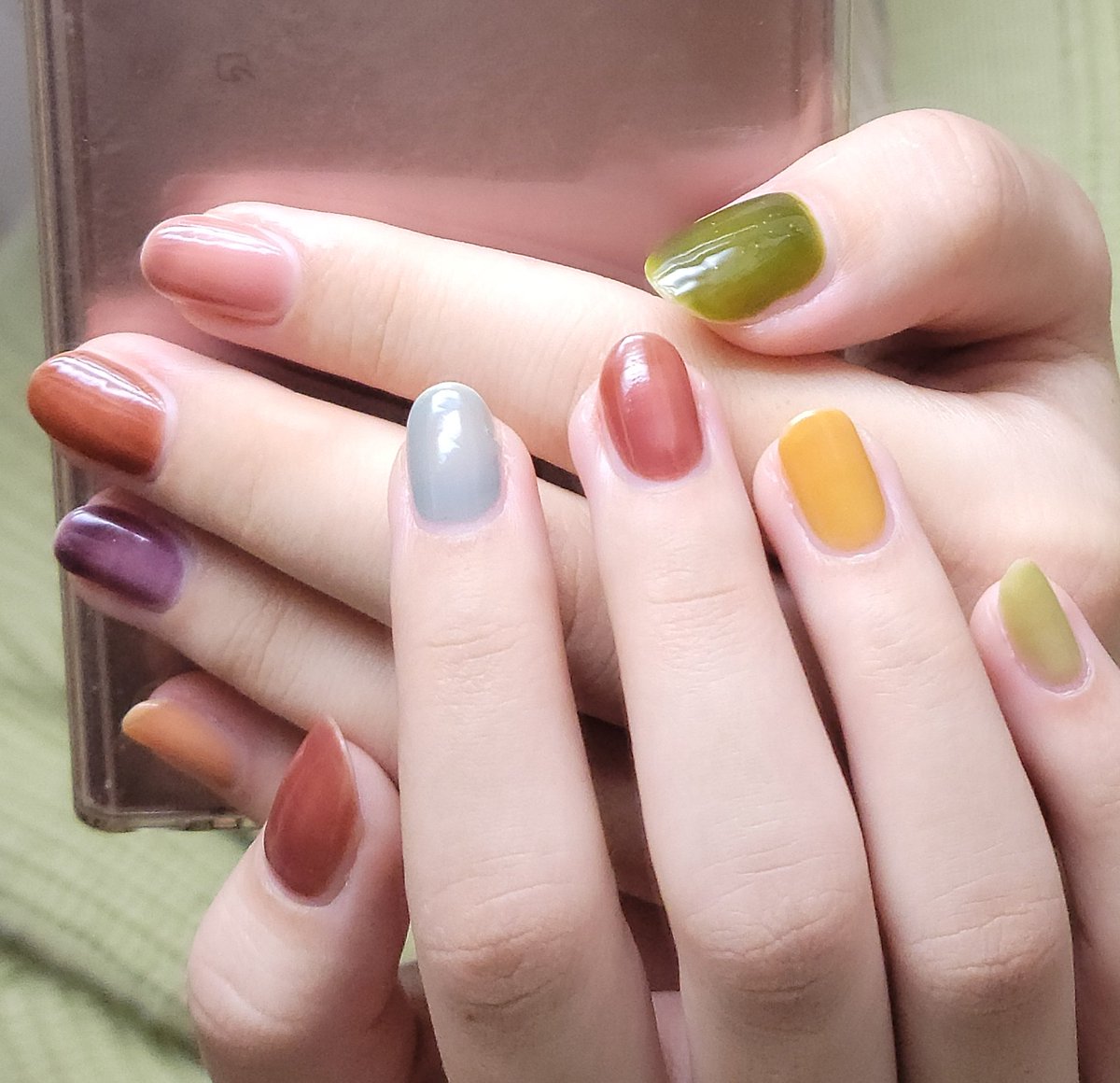 null_nail's tweet photo. 今の私、世界で一番可愛い爪してる https://t.co/vhtBR6bdPA