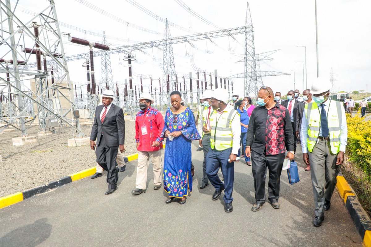 GDUDelivery's tweet photo. Also in attendance was PDU Secretary @andrew_wakahiu1 
The project is currently 94% complete, and will be done by March 2022.
@EnergyMinK @MosesByron @LoiceShuma https://t.co/aVovXGms7p