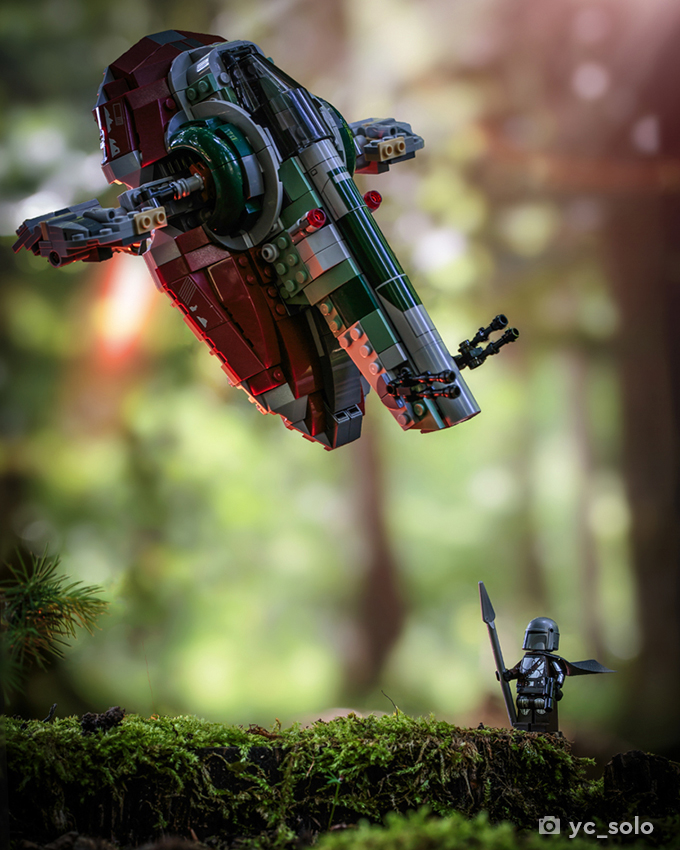 LEGO_Group's tweet photo. Build bounty-hunting missions and battles with this epic LEGO brick version of Boba Fett’s Starship 💥 ​
  ​
📸 yc_solo and @shundeez_toys from @HeyBrickcentral  

#TheMandalorian #LEGOStarWars #ToyPhotography https://t.co/QrBKGJlTl8