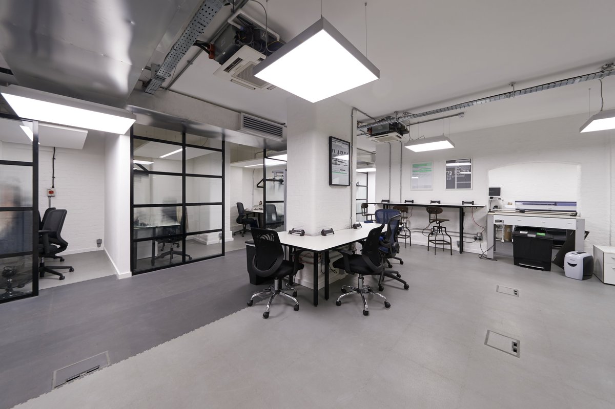 PurplePatch_UK's tweet photo. Hi there!! Have you heard? We have news offers!

Pod 7: 2-4 desks @ £120 per day (£30 Per Person Per day)
Pod 2/3: 5 -12 desks @ £350 per day (£30 PP per day)
Pod 5: 10 – 18 desks @ £540 per day (£30 PP per day)

#hybridwork #hybridoffice #hybridworking #coworking #coworkingspace https://t.co/nWd1uxkGxl