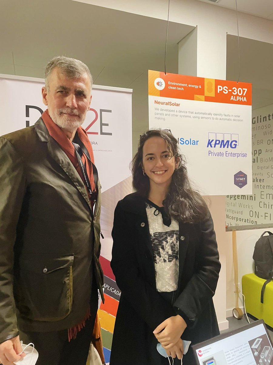 NeuralSolar's tweet photo. Yesterday our team ended the day with the visit of Vice-Admiral Henrique Gouveia e Melo, where we had the opportunity to introduce our technology! 

What a great day 🙌

#OpenDay_PACT #tech #technology #innovation #solarenergy https://t.co/WIRdZXC7LZ