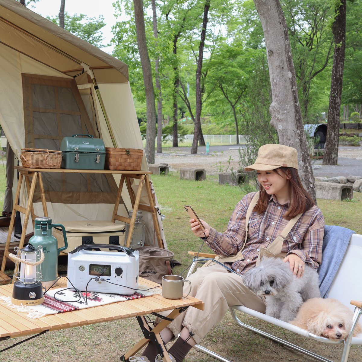 EcoFlowJapan's tweet photo. ペットと過ごす癒しの時間🐕
屋外でもアットホームな雰囲気は
#EcoFlow ポータブル電源RIVER Plusで作る💖

只今通常価格から10%OFF🔥
👇次のリンクからどうぞ
https://t.co/4D9bb6yVvE

#ポータブル電源 #エコフロー #MyEcoFlow #RIVERPlus #キャンプ #アウトドア #キャンプ女子 #アットホーム https://t.co/qVchgpn1A0