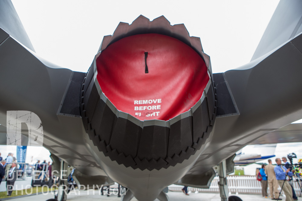 DefencePhoto's tweet photo. @jeromestarkey F-35 FOD https://t.co/WIDTLSoog9