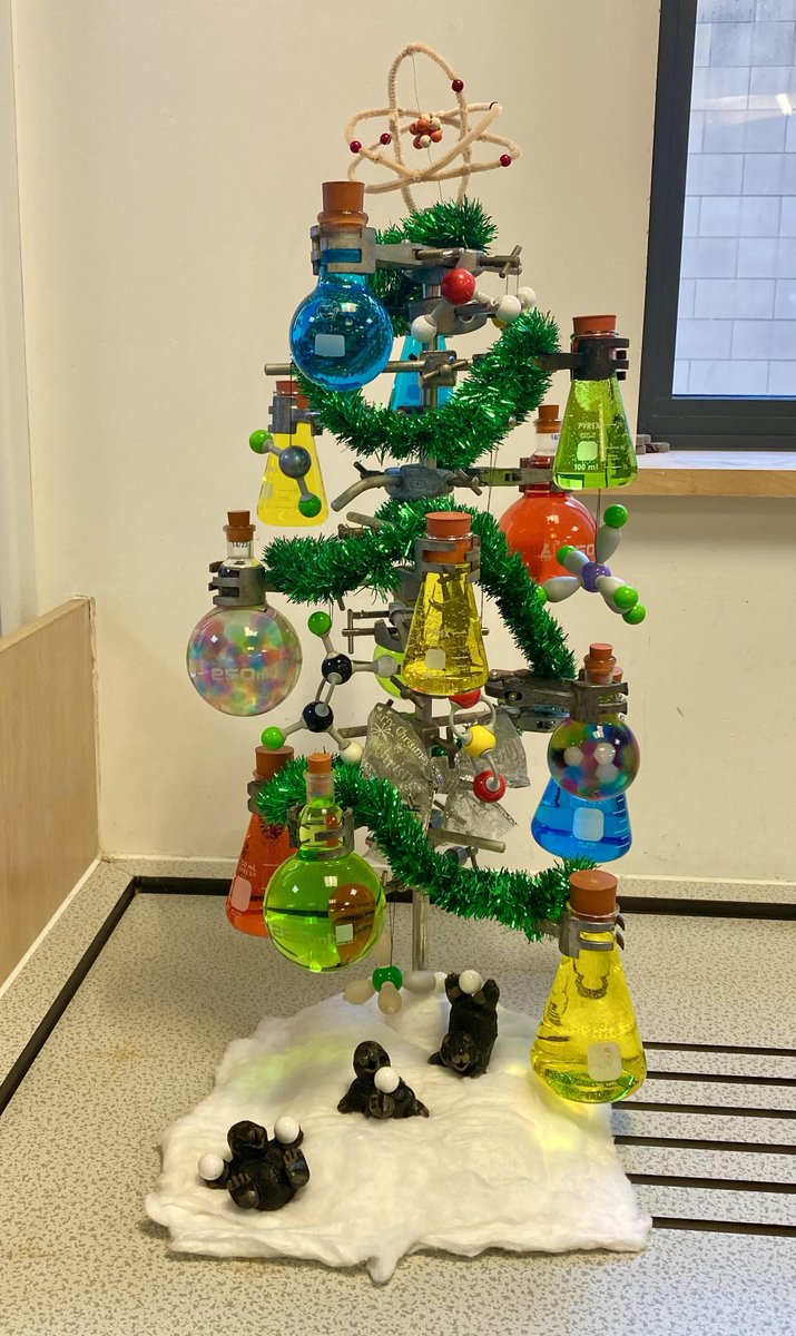 KerryOrmson's tweet photo. @Philip_HarrisUK Here is the Blackpool Sixth chemistree :) https://t.co/e20GDb5PI1