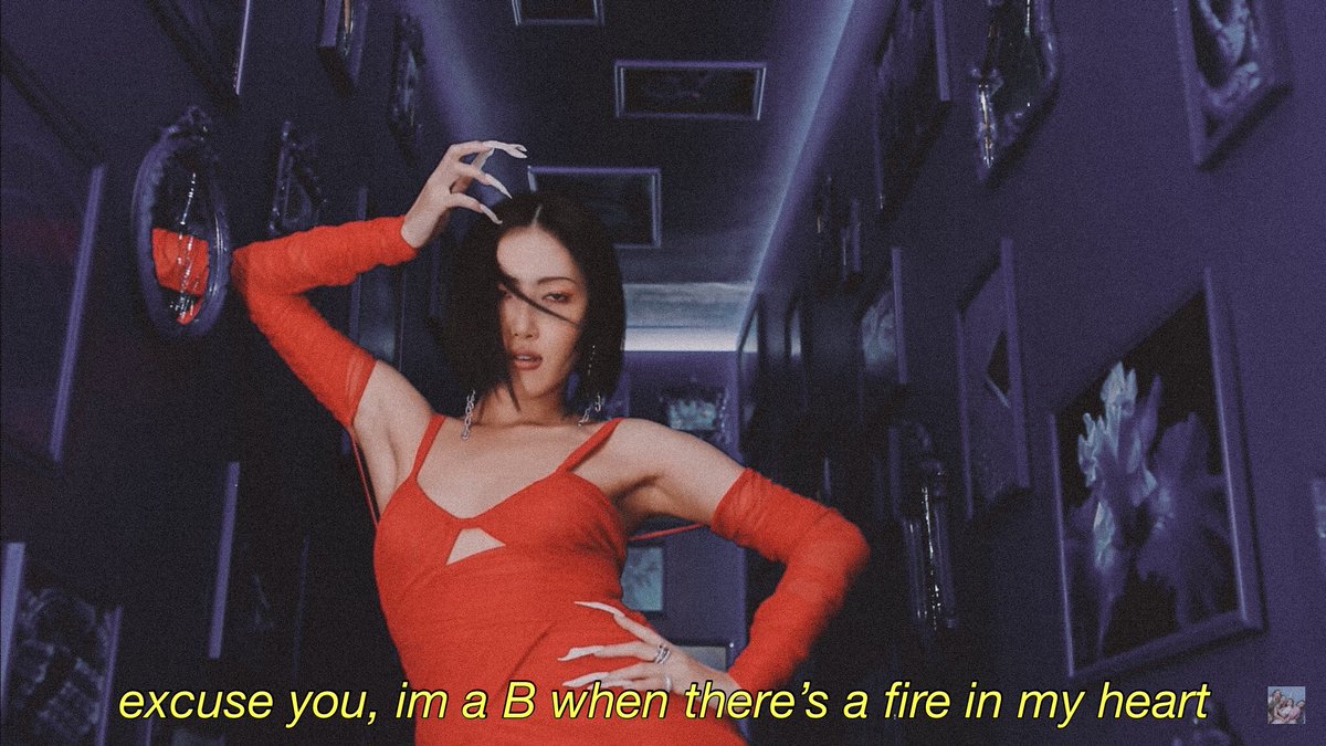 xbtsissevenx's tweet photo. hwasa — I'm a B (2021) https://t.co/01MTeiOBLd
