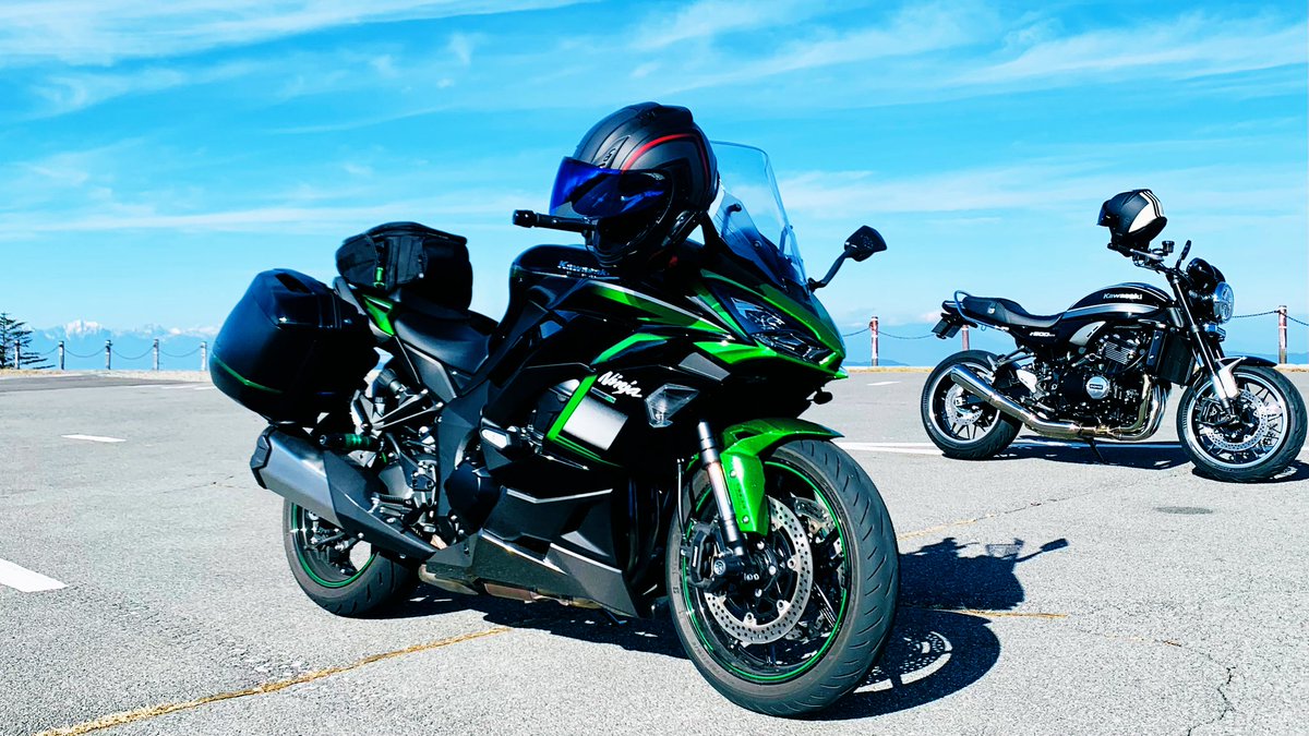 hiro2ka's tweet photo. 名前：🅣🅚
性別：男
年齢：40代
住み：愛知
車種：Ninja 1000SX / スーパーカブ110
好き：車、バイク、旅行、お酒
嫌い：二日酔い

一言：ツーリング先でコーヒー飲んでまったりするのが最高に好き

🔰ですが皆さんよろしくお願いします🙏

#バイク乗りとして軽く自己紹介
#バイク乗りと繋がりたい https://t.co/FTZkhFAQBL