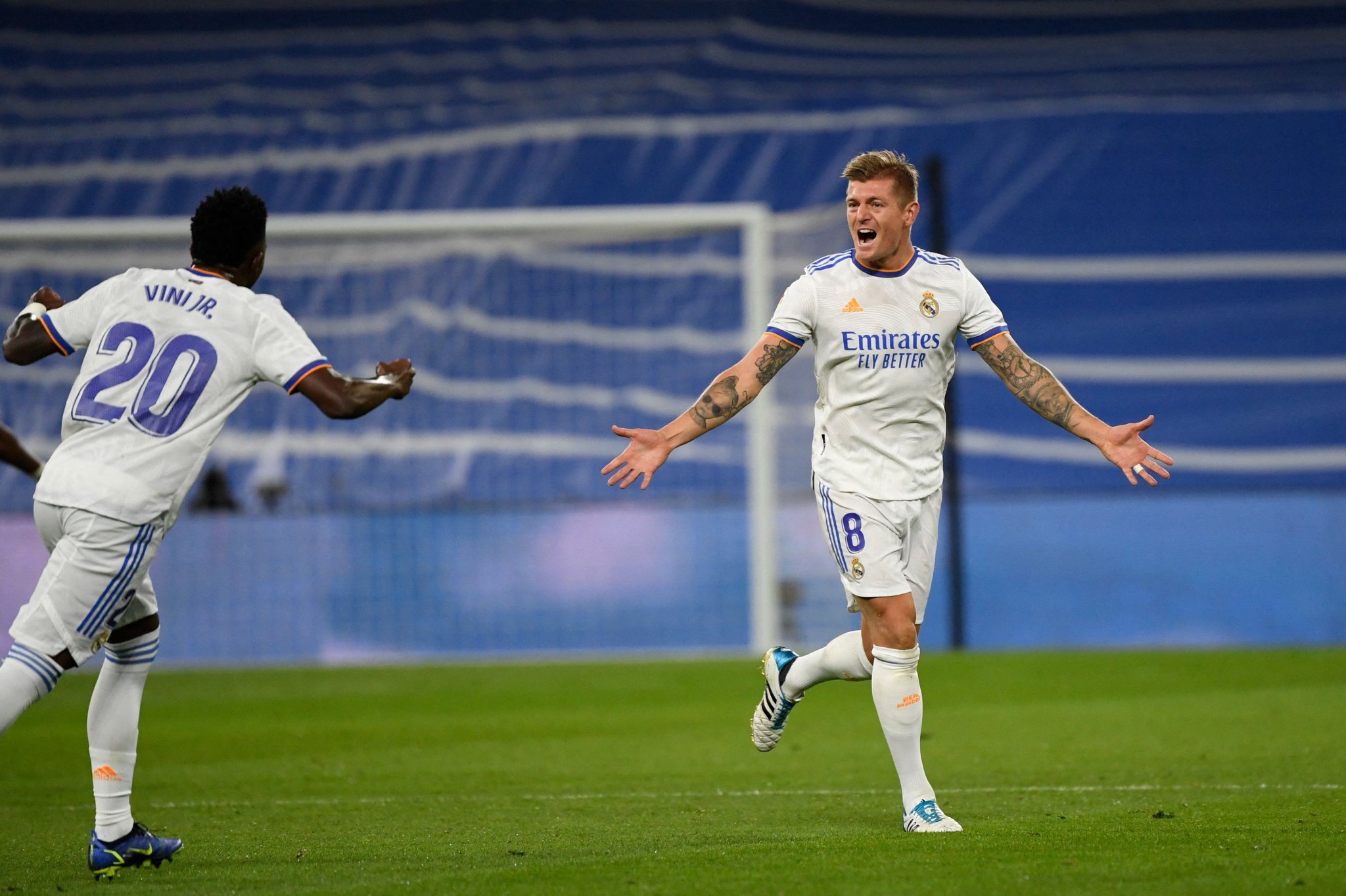 Happy birthday, Toni Kroos! Which other footballers are deserving of his nickname, \The Waiter\? 