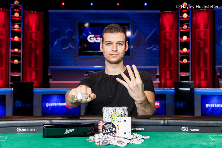 Poker-Red tweet media