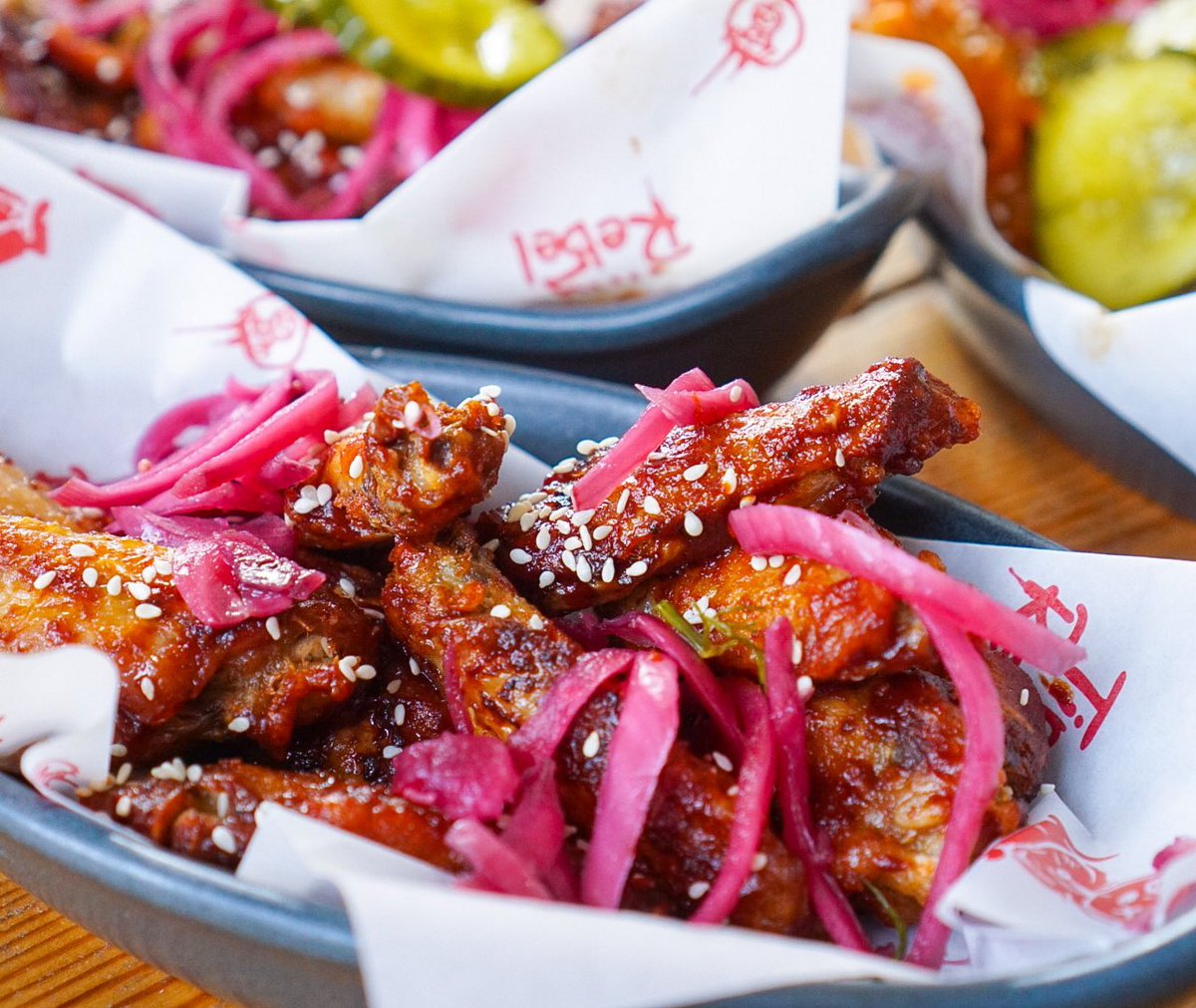 WINGS WEDNESDAYYYYY 🍗 

Don’t forget it’s 241 on wings all day today! And trust us they are *insert chef kiss emoji here* 😂😘  

No booking necessary just pop on down 🍺 

#tinyrebel #tinyrebelbrewery #tinyrebelbrewco #wingswednesday