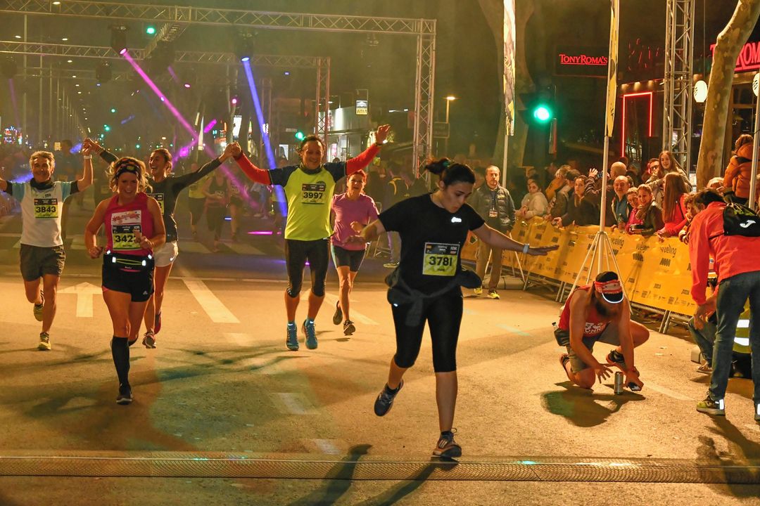 visitbenidorm's tweet photo. Hoy es la running experience @BenidormHalf 🏃💨 y en honor a esta carrera tan especial queremos compartir estas fotos de nuestros #BeniLovers en la #benidormhalfmarathon 2020 🙌❤️
#Benidorm #visitBenidorm #BenidormHalf #benidormhalf2021 #BenidormIsRunning #BenidormNoLimits https://t.co/p3RujZUzSA