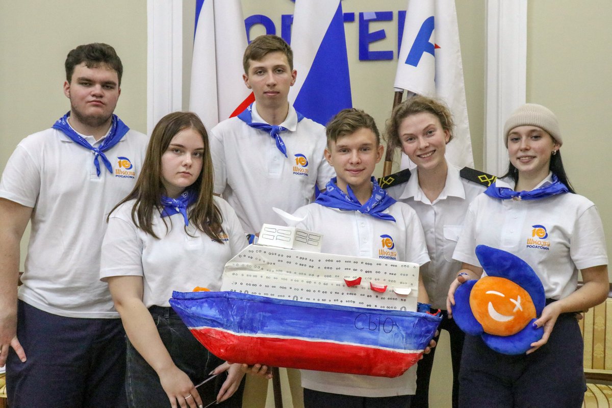 Команды 4-х мастерских по программе #ШколаРосатома успешно защитили свои проекты. 

#ШколаРосатома #ШколаРосатомВАртеке2021 #Артек #ВГУВТ