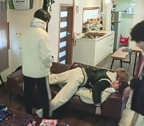 STR4YBIN's tweet photo. ayuda, Han se echaba encima de seungmin y para rematarla HYUNJIN SE ECHA ENCIMA DE HAN, SALVEN A SEUNGMIN https://t.co/XvVwIKfjfv