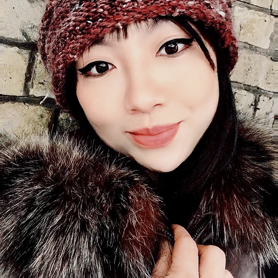 fifirong's tweet photo. Gm! My album single ‘Out Of Clock’ coming out in 24hrs! Pre-save https://t.co/UVpfx13LIp 

🚨⏰There are only 50 (1/50NFT) of this song free+gas, and the only way to get it is to pre-order ‘Rong Bundle’ via my album campaign (approx. 20 left) https://t.co/6NqzQ7hoCa 

Let’s go 🚀 https://t.co/As8J59BMqf