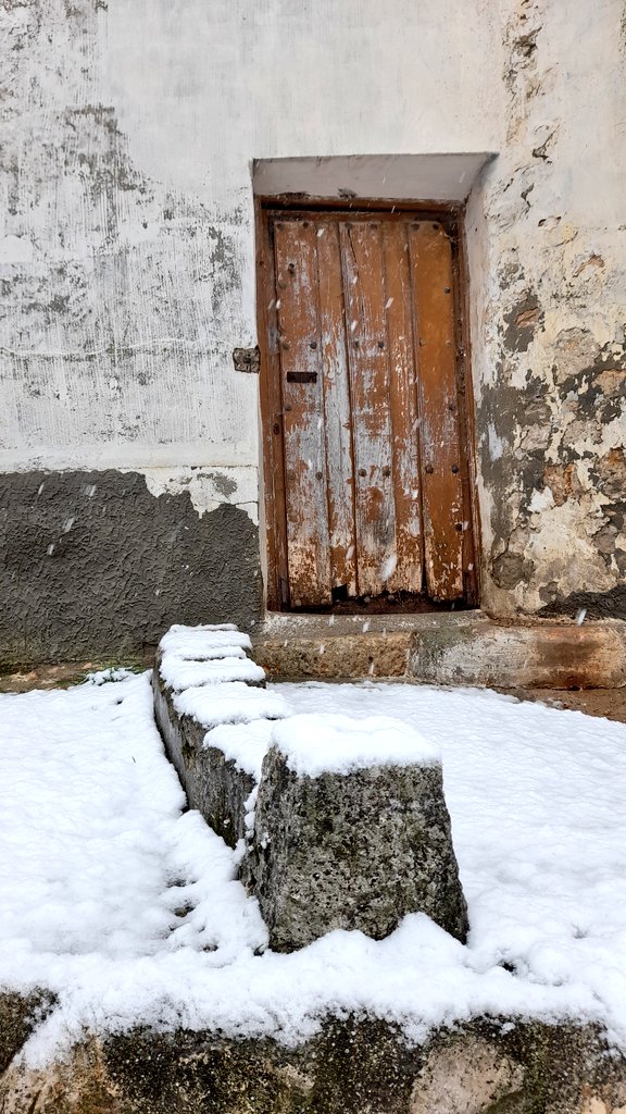 NievesVE3's tweet photo. Nieva en Castilla 💗 https://t.co/Wts5URFpMr
