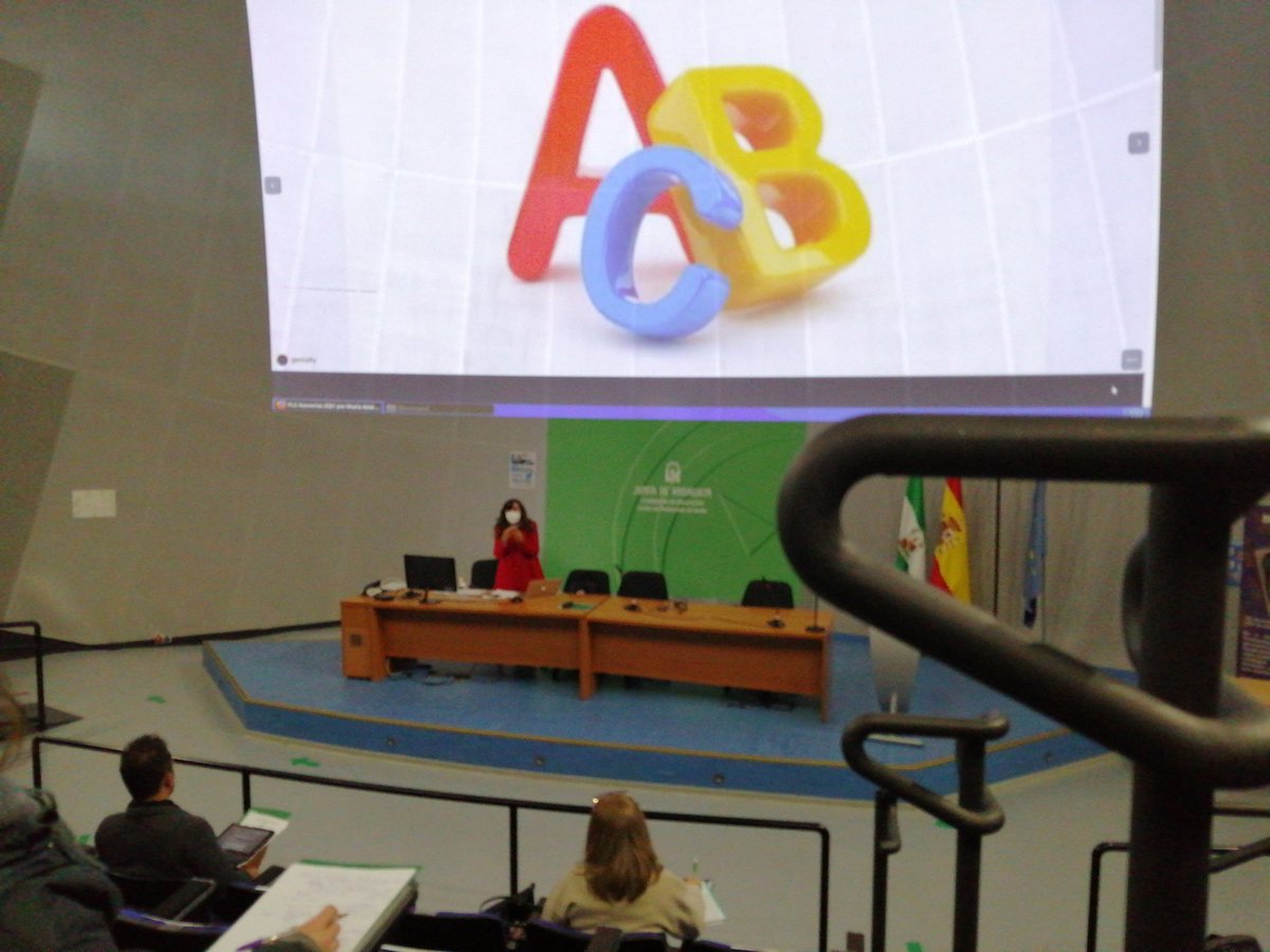 En plena Jornada sobre PLC para asesorías <a href="/cepronda/">CeP Ronda</a> en <a href="/CEPSevilla/">CEP de Sevilla.</a> con #AmericaPérezInvernón