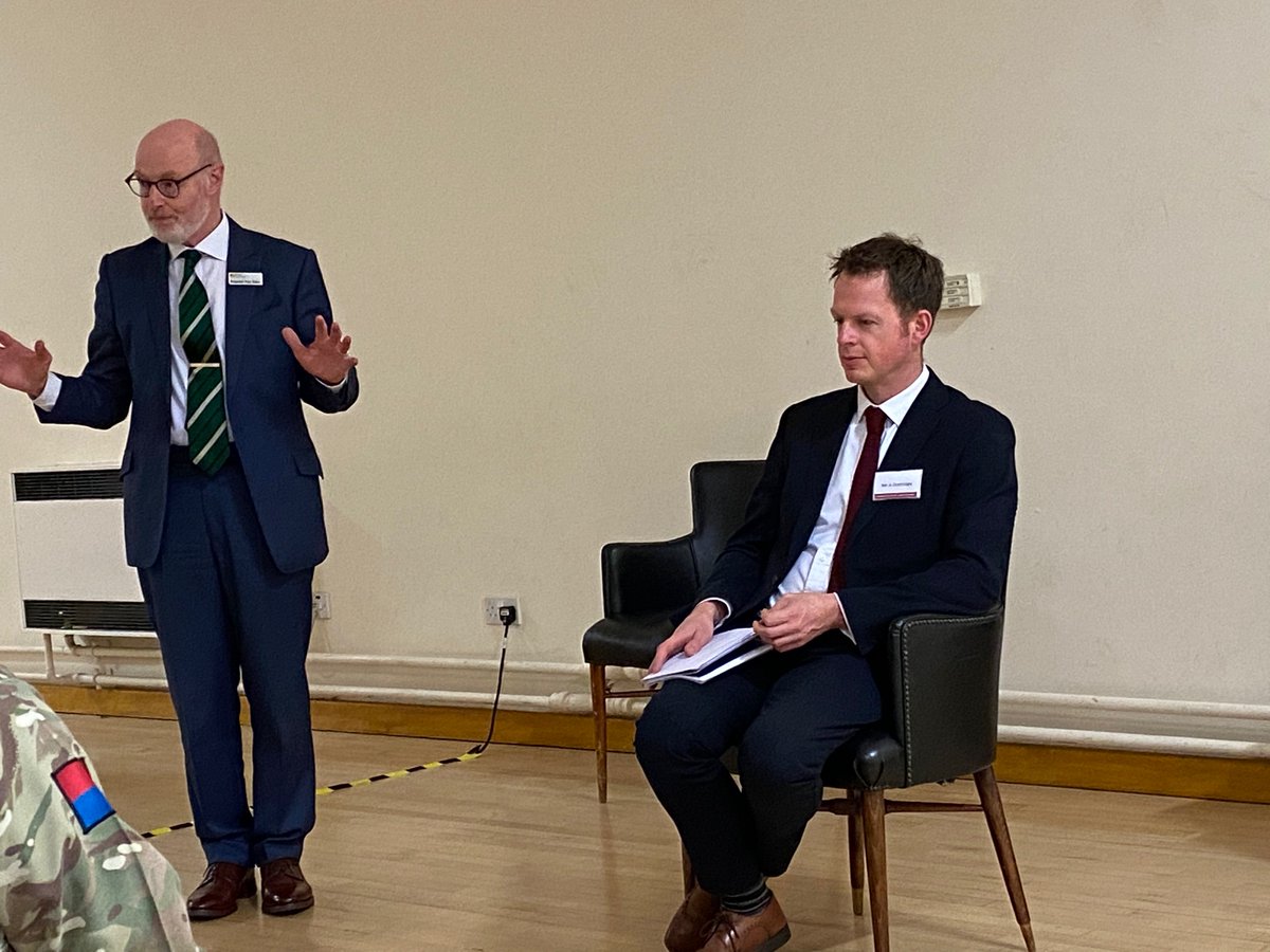 colonel_lisa's tweet photo. RFCA north of England invited Mr Adrian Dottridge to speak about Reserve Forces 30 at their Association meeting. Great opportunity for regional reservists including @The_Black_Rats  to inform his thinking
Thank you @101RegimentRA for fabulous hosting
@nerfca https://t.co/QParddTMlV