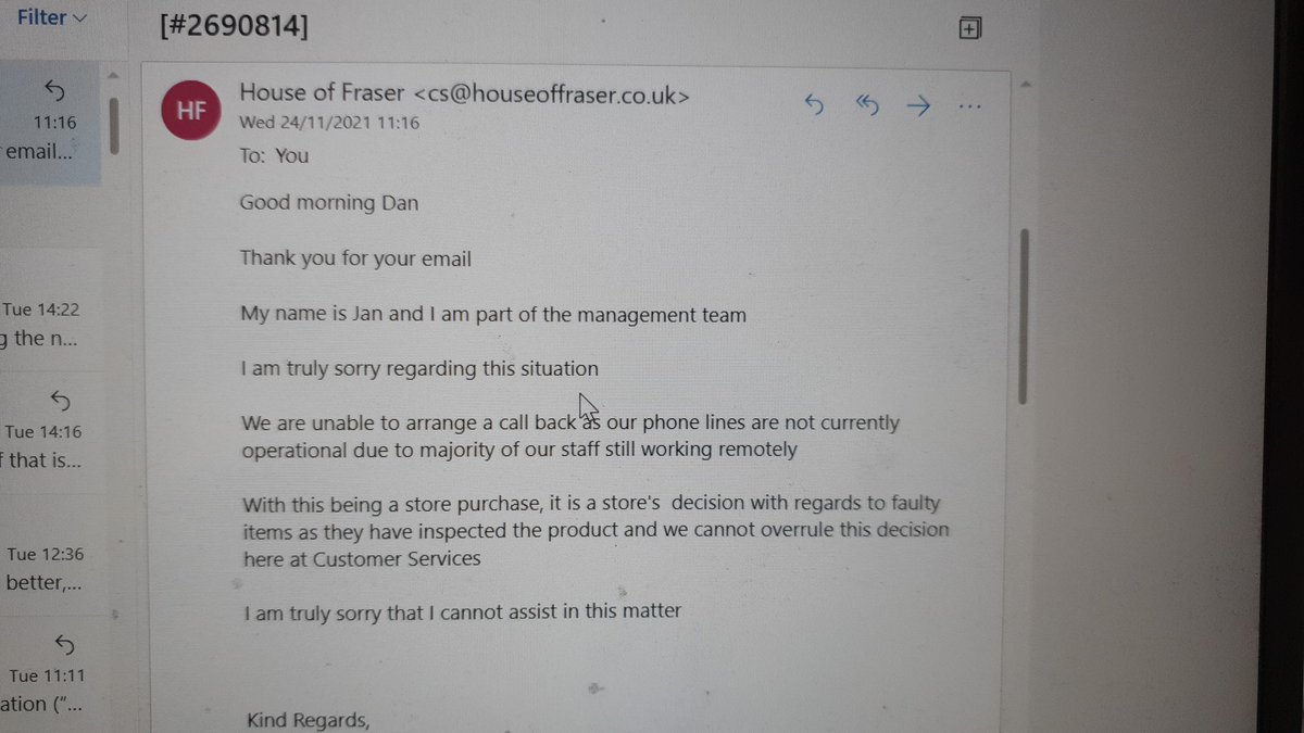wrighty124's tweet photo. This response from @houseoffraser just highlights how poor their customer service is. Managers are free to abuse both customers and their power to actually break the law with head office signing off on this! @UKConsumerRight https://t.co/ftFAECkHOK