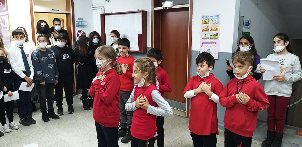 HuseyinAydinOrt's tweet photo. Öğretmenler Günümüz Kutlu Olsun @tcmeb @samsunmem @gokhanmurat1
@19Mayis55MEM @omerdemirkol55 @demiraydin1976 @hasimdalkiran @cemil1aydin
https://t.co/gdYOvBbopt https://t.co/smI9bV3KIt